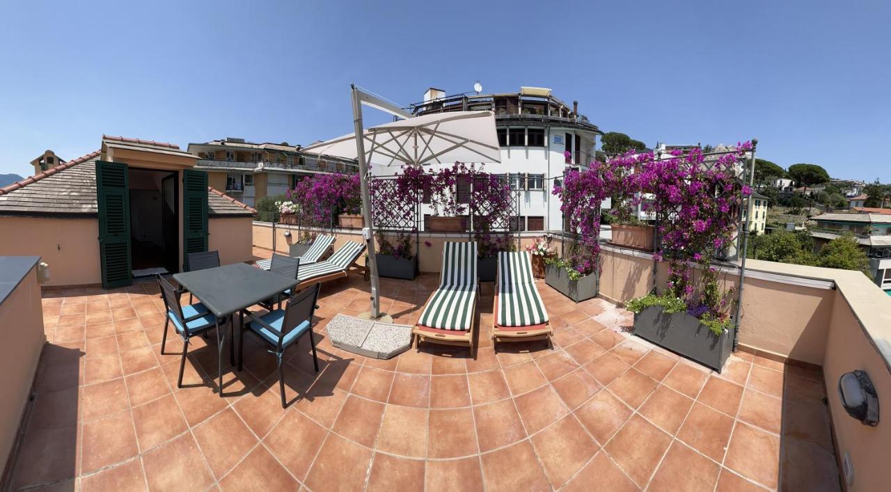 Attico San Faustino: Beachfront Villa with Panoramic Sea Views Rapallo Exterior photo