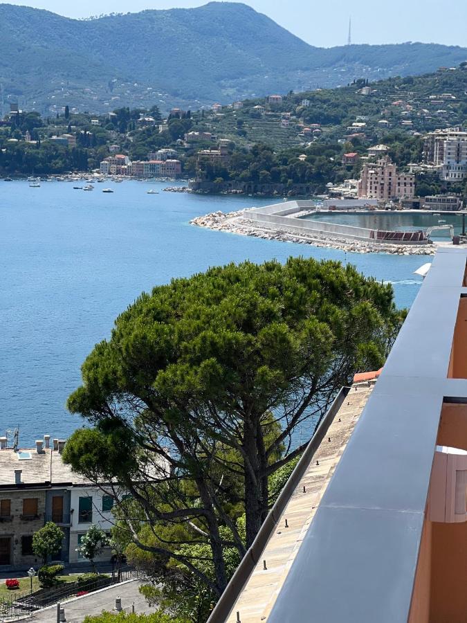 Attico San Faustino: Beachfront Villa with Panoramic Sea Views Rapallo Exterior photo